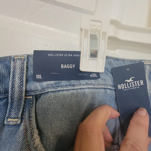 NWT Womens Baggy High Rise 10L Jeans - Picture 3 of 6